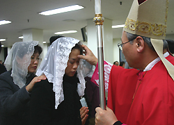 [사진기사] 서울 빈민사목위 3년 만에 견진성사